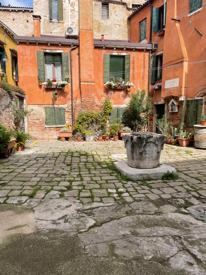 Blusuite Appartamento Benátky Exteriér fotografie