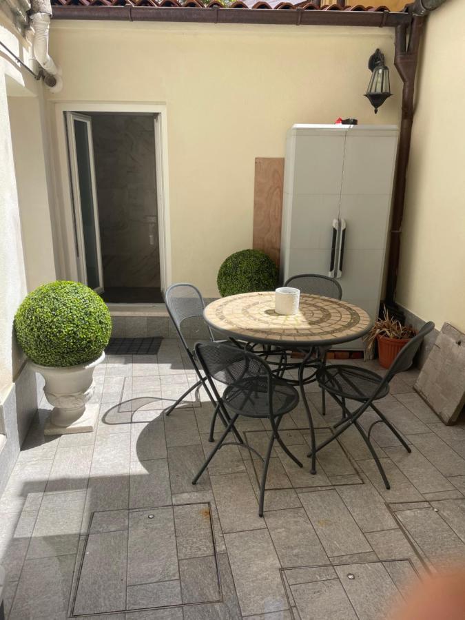 Blusuite Appartamento Benátky Exteriér fotografie